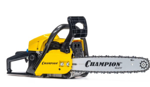 Champion 256-15 — бензопила, созданная для интенсивной работы. В Челябинске: официальные поставки, гарантия, помощь в выборе модели.